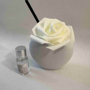 Profumatore e fiore compreso